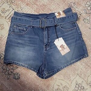 Sincerely Jules Stretchy Belted Super High Rise Denim Short - Size  9/29